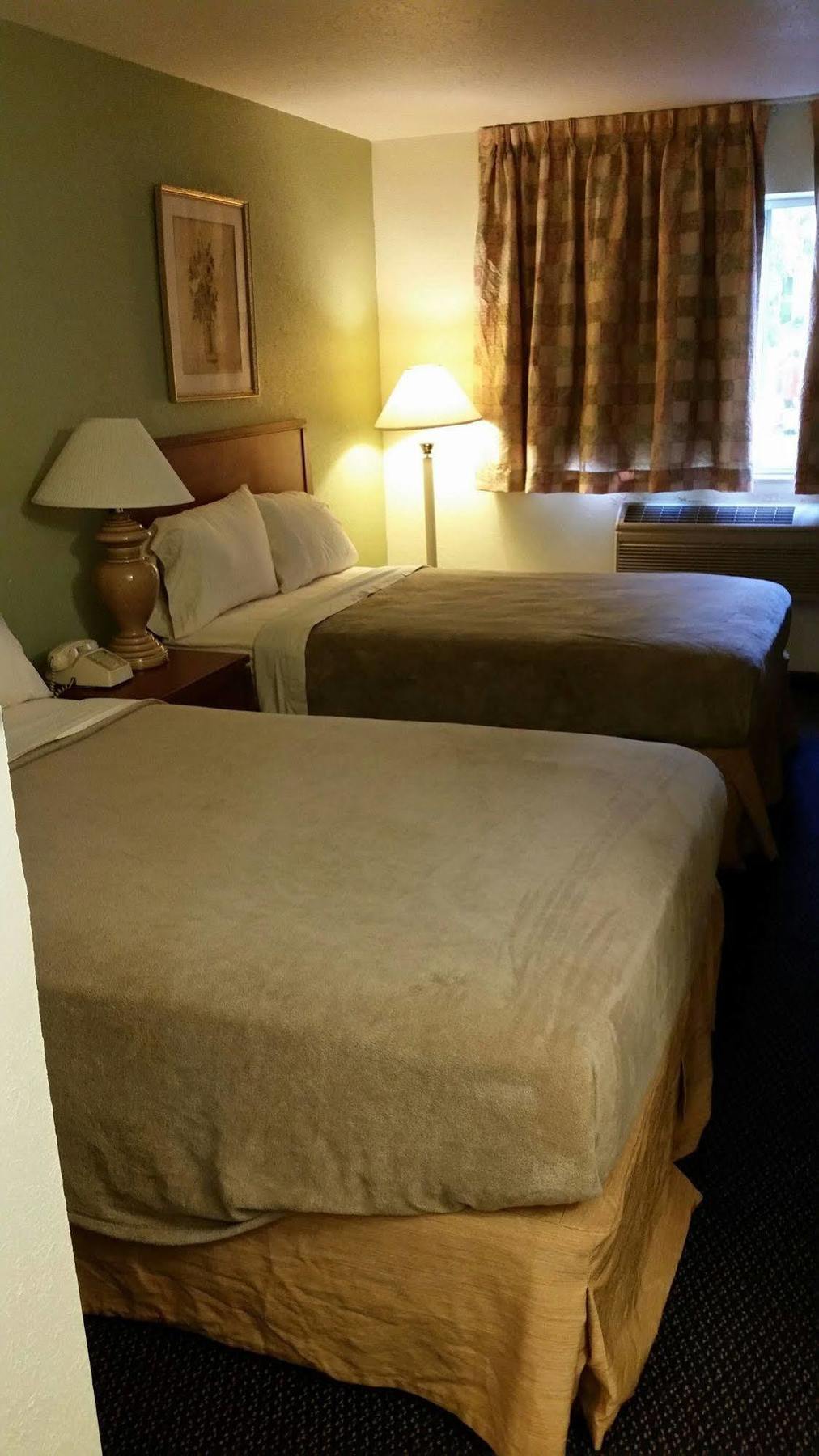 Riverwalk Inn & Suites Fort Atkinson Eksteriør bilde
